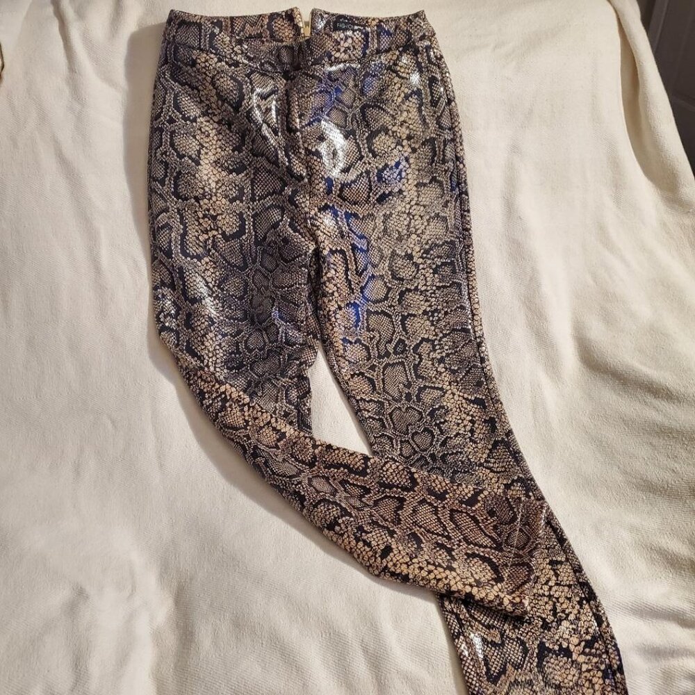 Faux snakeskin Pants Small